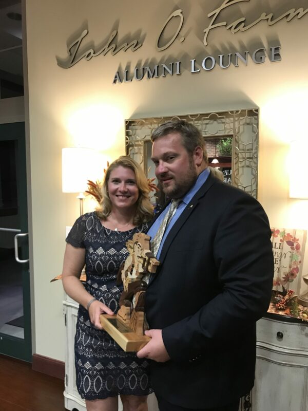 Rachel (Kluesner) and Steven Jung