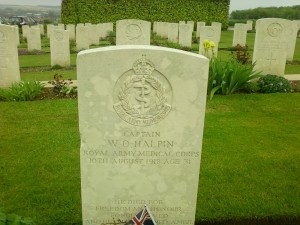 British soldier's grave stone at Villers - Bretonnuex