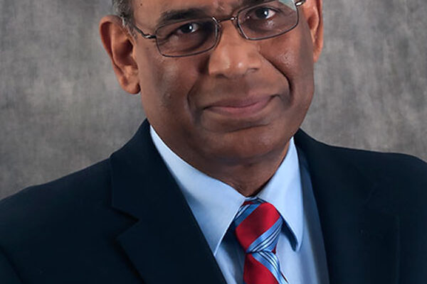 Samaranayake receives Governor’s Award for Excellence in Education