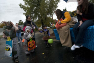 2013 10 31 Trunk or Treat edit file 001