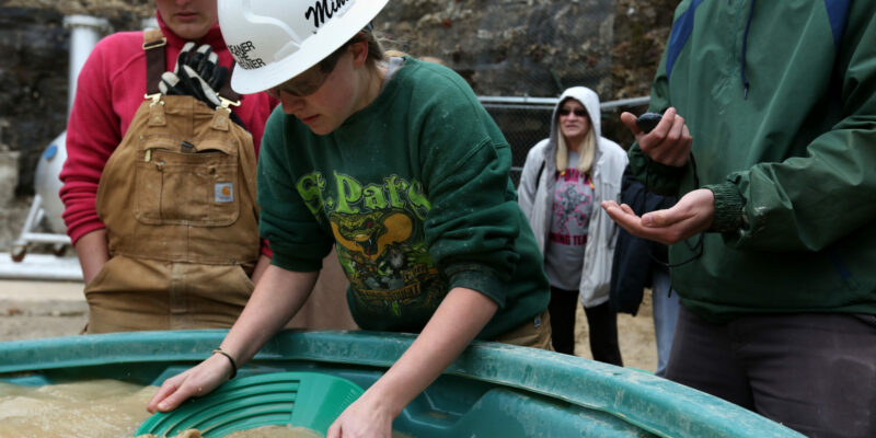 Missouri S&T women’s mucking team wins world championship