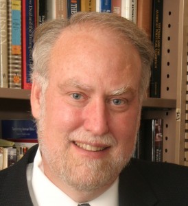 Photo from Dr. Robertson's webpage, umsl.edu/~robertsondb/.