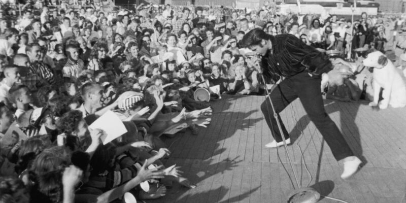 Elvis’ first venture to Las Vegas flopped, writes historian