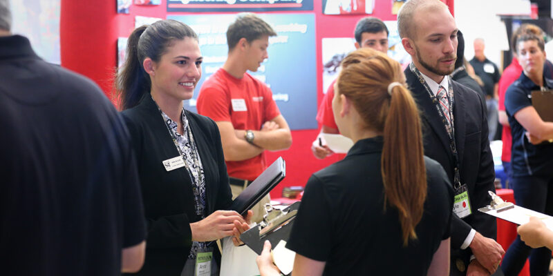 S&T to host extra end-of-year Career Fair