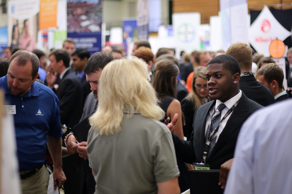 20150922 Career Fair 0337