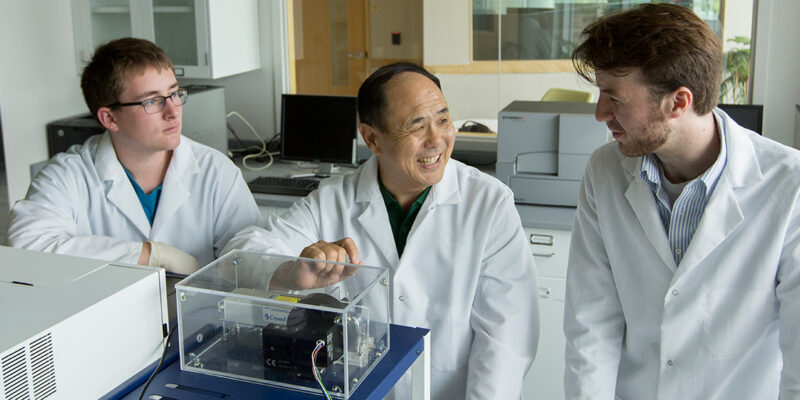 Chemistry researcher receives prestigious honor