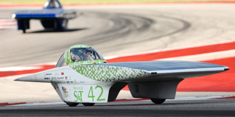 Missouri S&T earns eighth at solar car race