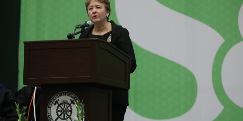 S&T commencement speaker notes the importance of influence