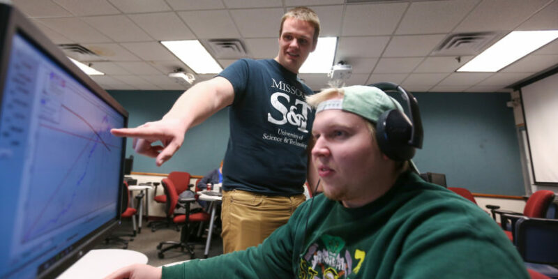 Missouri students find a helping hand in Avery Welker