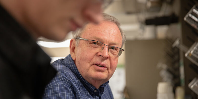 Researchers discover an economical way to produce high-performance thin films for electronics