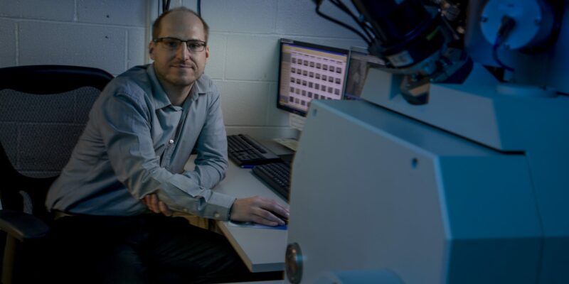 Missouri S&T professor wins prestigious CAREER Award