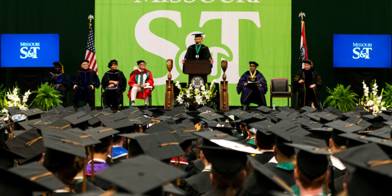 Blunt, Short honor graduates at Missouri S&T commencement ceremonies
