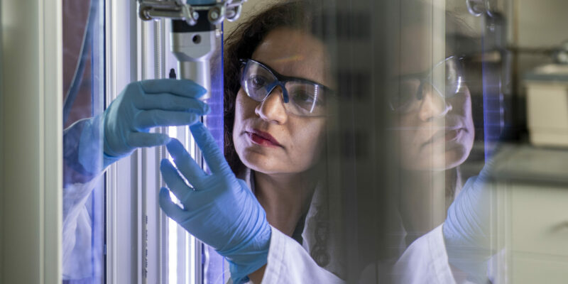 Carbon-capture research wins $1.7 million grant