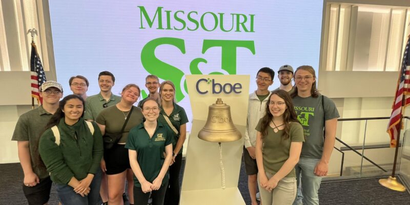 S&T students explore history, architecture of Chicago