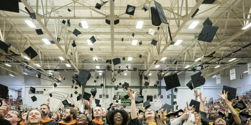 S&T to honor nearly 700 graduates at fall commencement ceremonies