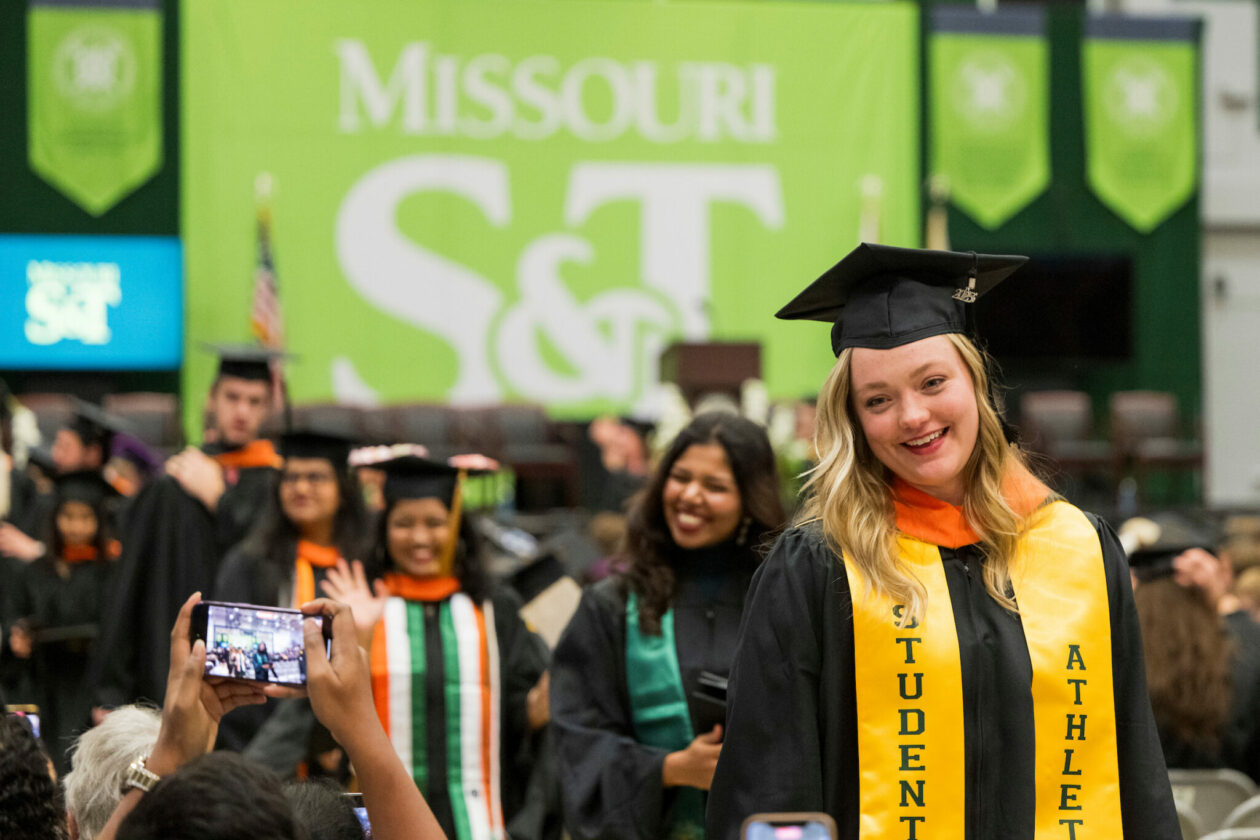 Dec. 16, 2023 commencement ceremony