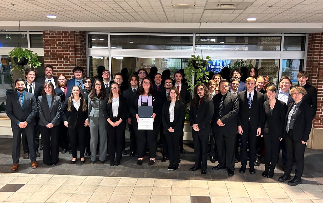 Members of Missouri S&T’s student section of the American Nuclear Society pose with their award. Photo courtesy of Sydney Wagner.