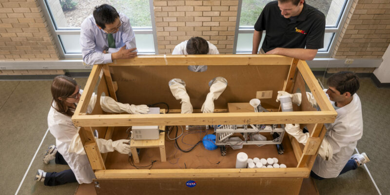 Missouri S&T researchers set to work in lunar gravity for NASA project