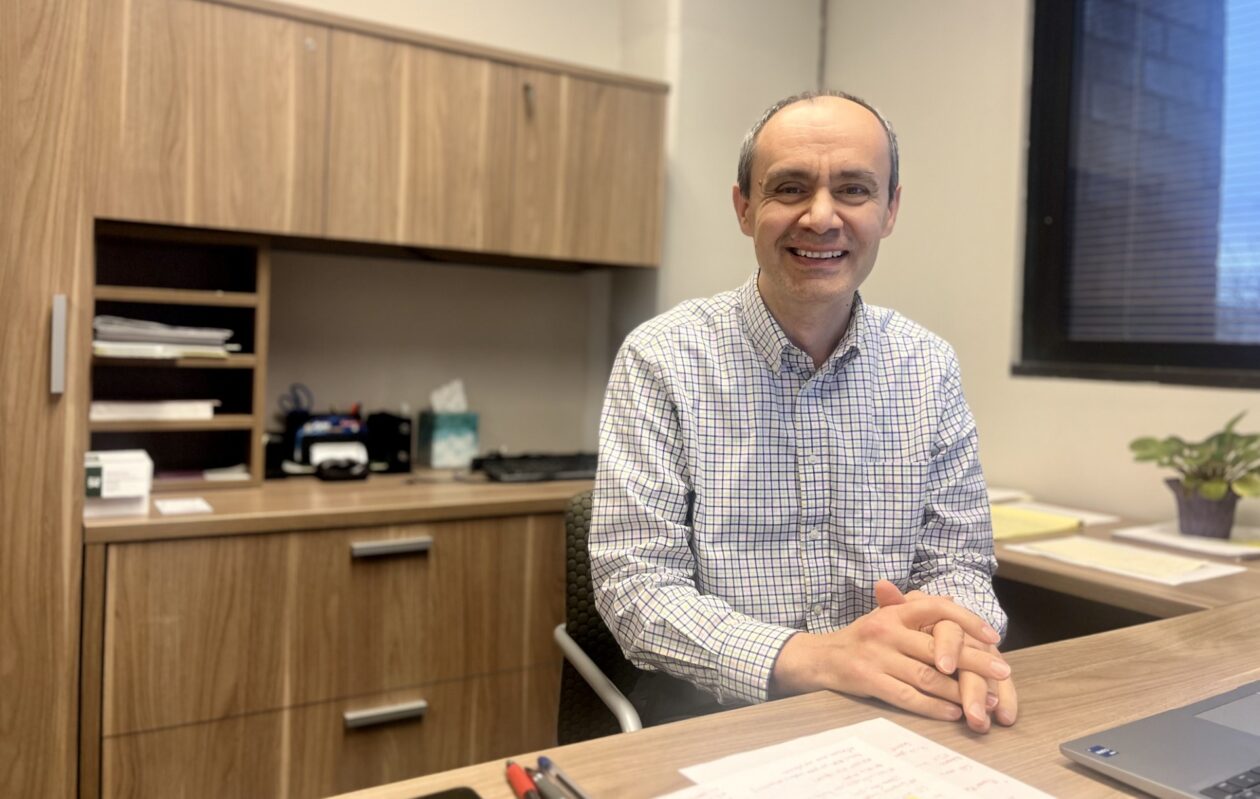 Dr. Mehdi Ferdowsi. Photo by Greg Edwards/Missouri S&T.
