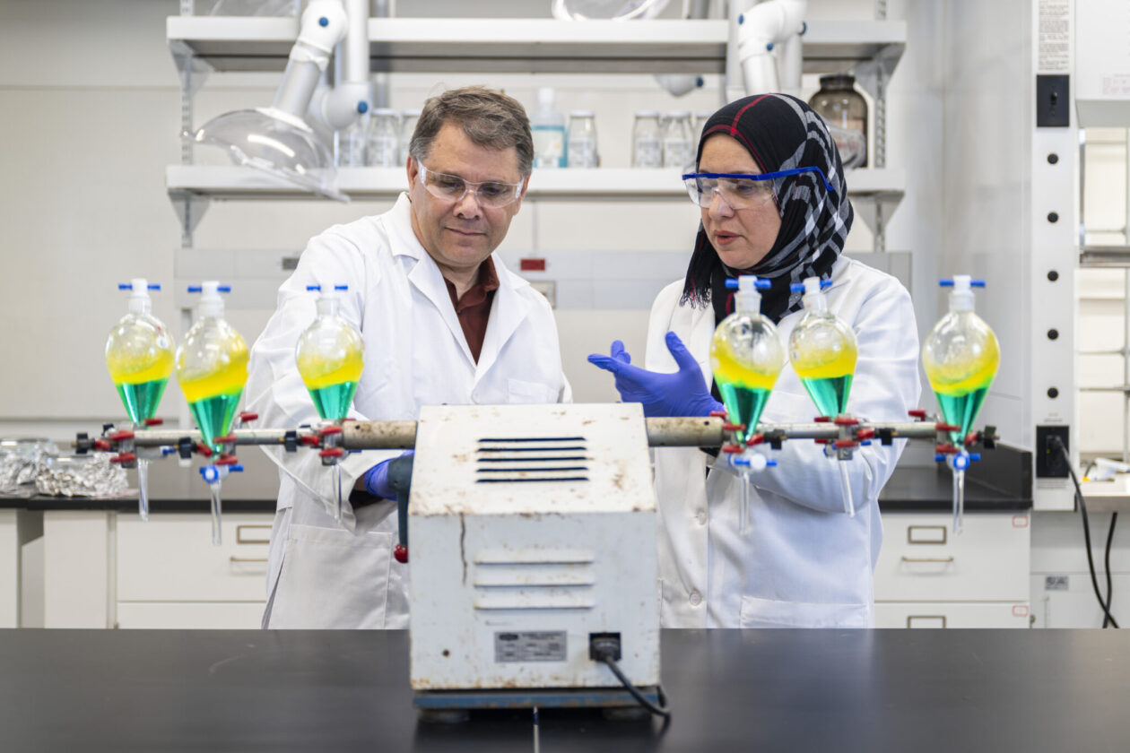 Drs. Michael Moats, left, and Lana Alagha in a Missouri S&T laboratory. Photo by Michael Pierce/Missouri S&T.