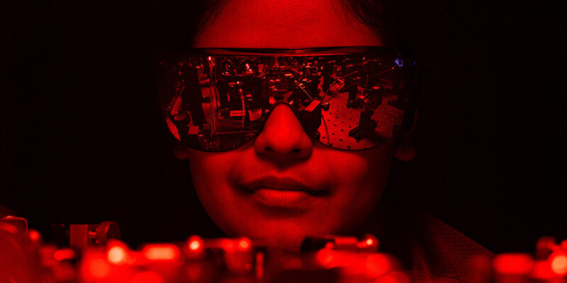 Laser-focused on atomic research 