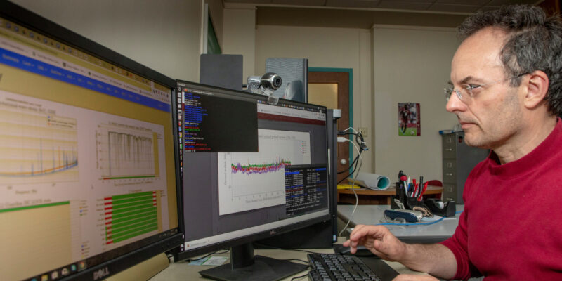 Learn about gravitational waves at an S&T physics lecture Oct. 9