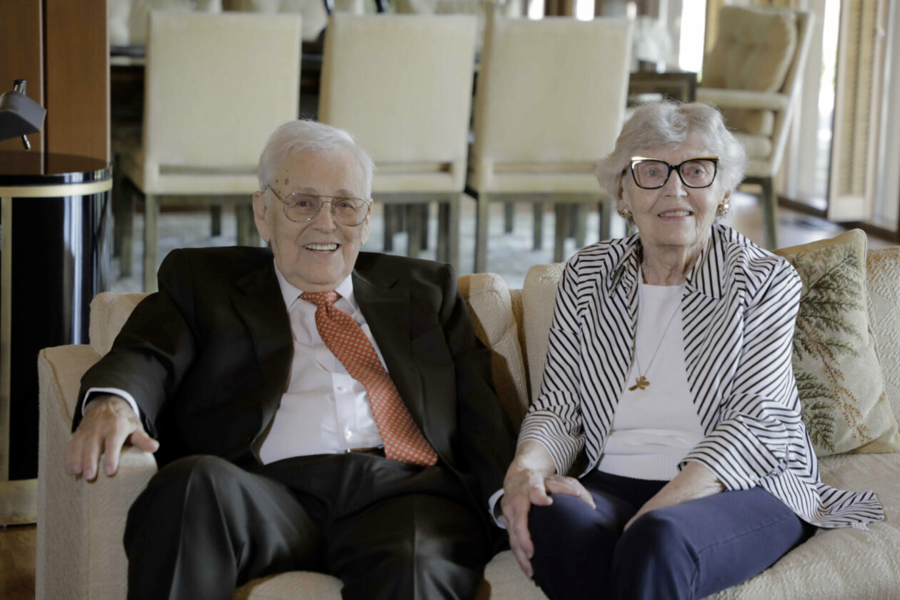 Fred and June Kummer at their home in 2020. Photo by Terry Barner/Missouri S&T